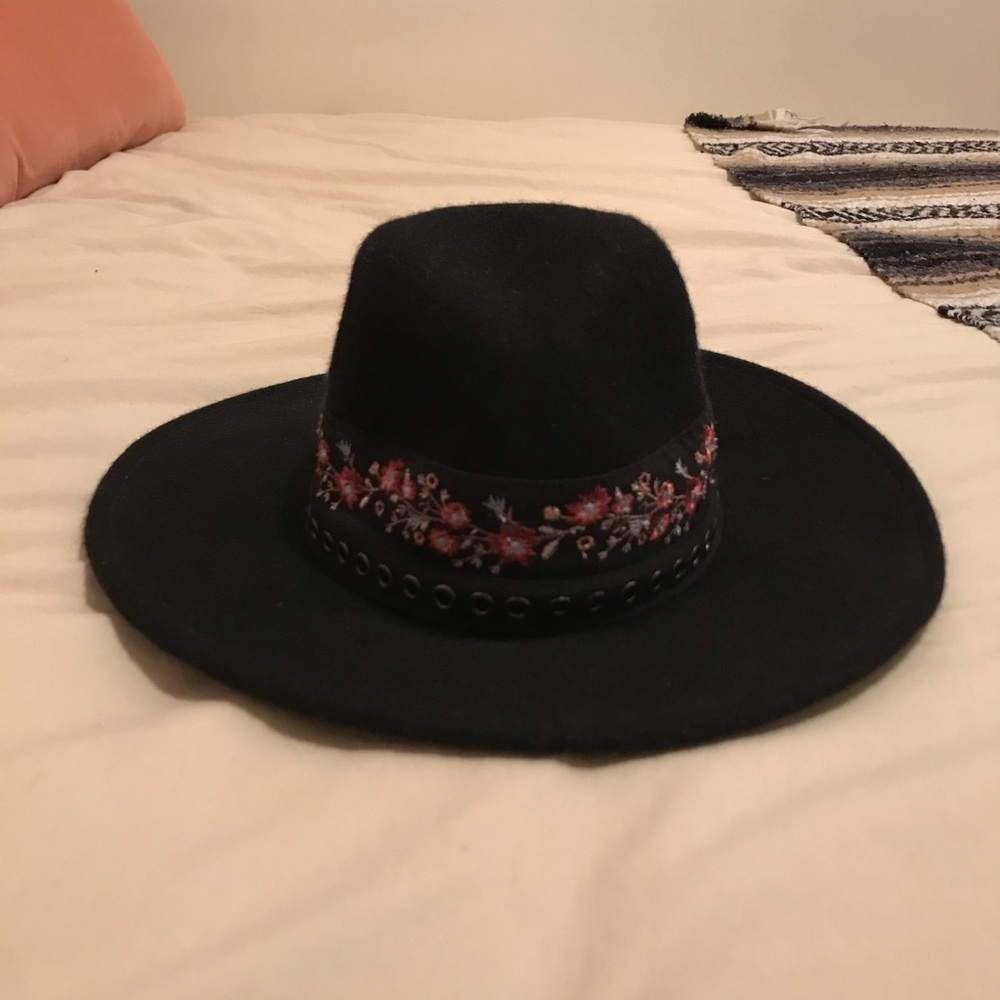 American Eagle Boho Sun Hat